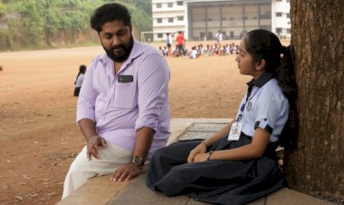 ചൂരലെടുത്ത് സജിന്‍ മാഷായി ധ്യാന്‍.