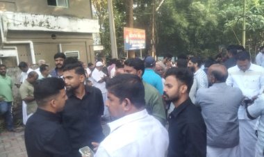 തദ്ദേശ തിരഞ്ഞെടുപ്പ് ഫലം  നിർമ്മല ഹൈസ്കൂളിൽതടിച്ചുകൂടിയ ജനപ്രവാഹം