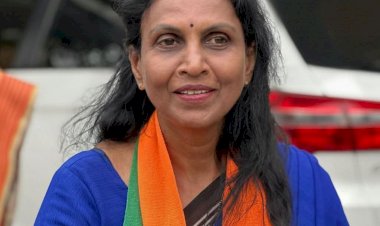 ശാസ്തമംഗലത്ത് വെന്നിക്കൊടി പാറിച്ച് മുൻ ഡിജിപി ആർ. ശ്രീലേഖ