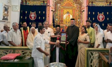 ​ഫാ എല്‍ദോസ് മോളെക്കുടിയിലിന് പൗരോഹിത്യ രജത ജൂബിലി ആദരം