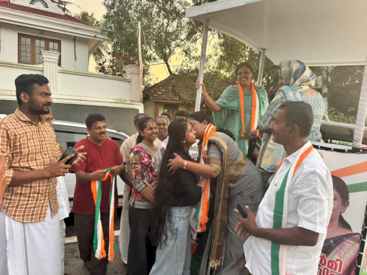 കുടുംബത്തിൻ്റെ പിന്തുണയിൽ പ്രചാരണം