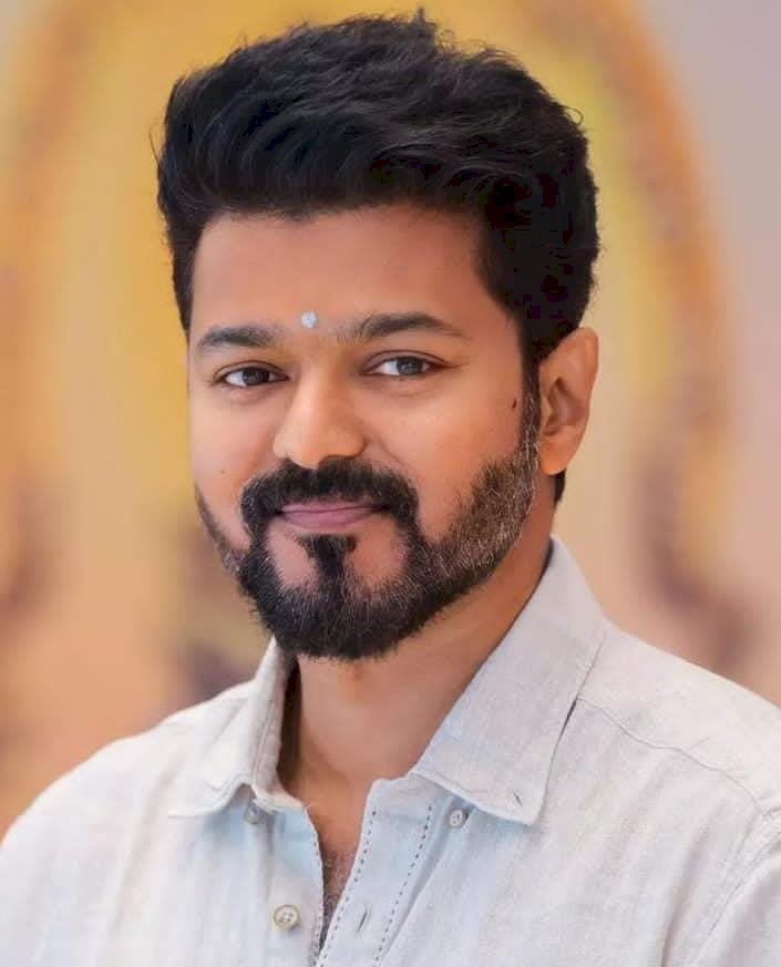 ഈറോഡ് സമ്മേളനം  നിർണായകം ദളപതി വിജയ്