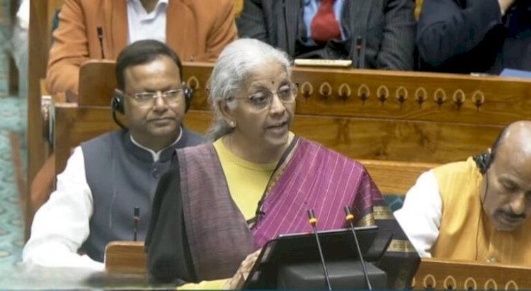 സാധാരണക്കാർക്കും രോഗികൾക്കും ആശ്വാസം പകരുന്ന പ്രഖ്യാപനങ്ങളുമായി കേന്ദ്ര ബജറ്റ്