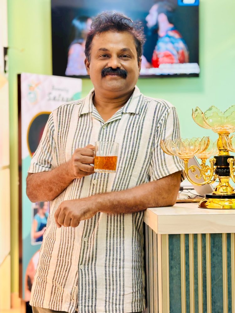 കിടക്കയിൽ നിന്ന് ബ്രോഡ്കാസ്റ്റിലേക്ക് എഐ വിസ്മയവുമായി റിയാസ് പത്താൻ