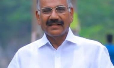 എലത്തൂരിൽ തിരഞ്ഞെടുപ്പ് പത്രികയുടെ രസീത് തട്ടിയെടുത്തു; കോഴിക്കോട് കലക്ടറേറ്റിൽ നാടകീയ രംഗങ്ങൾ