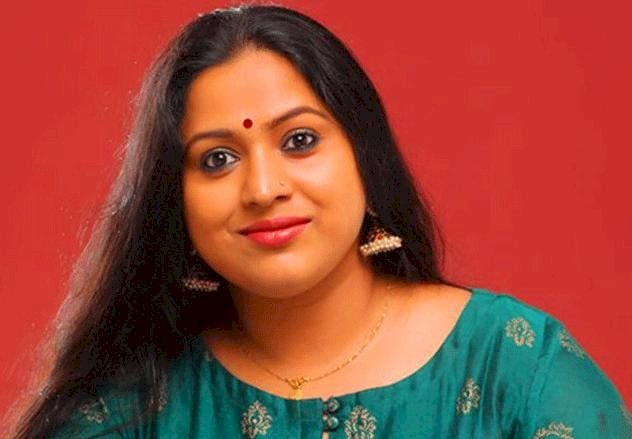 പെരുമ്പാവൂരിലെ ട്വന്‍റി 20 സ്ഥാനാര്‍ത്ഥി ലക്ഷ്മിപ്രിയക്ക് വോട്ടില്ല ഓഫീസ് ഉദ്ഘാടനത്തിനും എത്തിയില്ല, റോഡ് ഷോ റദ്ദാക്കി