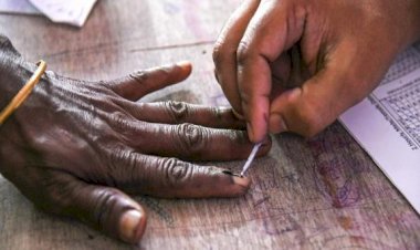 തമിഴ്‌നാടും ബംഗാളും പോളിങ് ബൂത്തിലേക്ക് വോട്ടെഴുതാൻ താരനിരയും പ്രമുഖരും