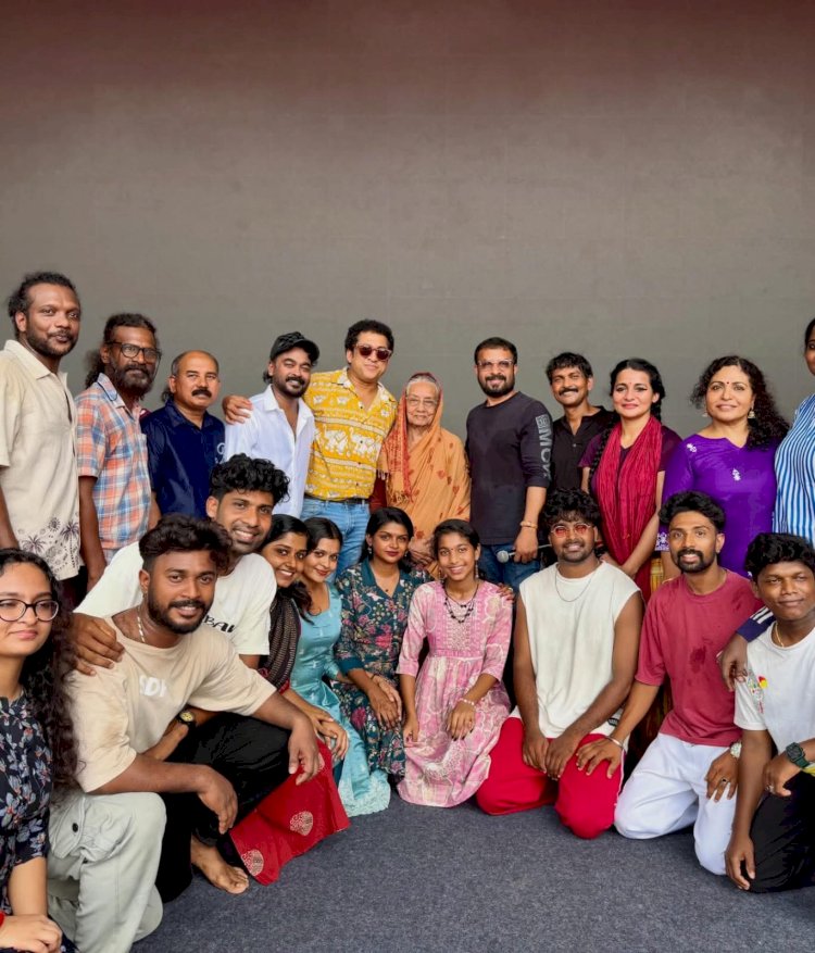 അപ്പാനി ശരത്തും നിലമ്പൂർ ആയിഷയും വീണ്ടും അരങ്ങിൽ തുടരണമീ വിജയഗാഥ ശ്രദ്ധേയമാകുന്നു