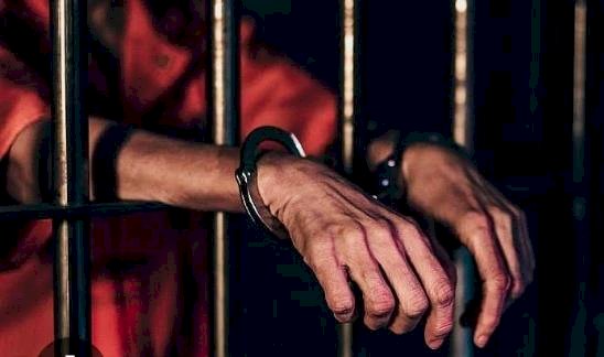 ​ ബോംബേറ് കേസ് സിപിഎം നേതാക്കൾ ഉൾപ്പെടെ 10 പേർക്ക് 25 വർഷം കഠിനതടവ് ചരിത്രവിധിയുമായി തളിപ്പറമ്പ് കോടതി