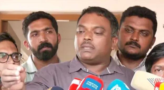 മറ്റൊരു വീട് വേണ്ട ജനങ്ങളുടെ പണത്തിന് സർക്കാർ മറുപടി പറയണം സൈബറാക്രമണത്തിലും പരാതിയിൽ ഉറച്ച് നൗഫൽ