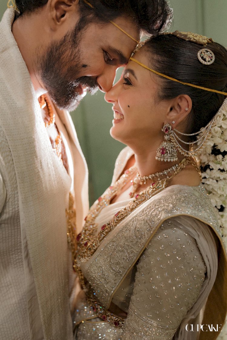 ​ആചാരപ്പെരുമയിൽ ബെല്ലംകൊണ്ട സായ് ശ്രീനിവാസ് വിവാഹിതനായി വധു കാവ്യ റെഡ്ഡി