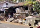 പെരുമ്പാവൂരിൽ റോഡരികിലെ ആക്രി കൂമ്പാരങ്ങളിൽ വിഷപ്പാമ്പുകൾ യാത്രക്കാർക്ക് ഇരട്ടി ഭീഷണി