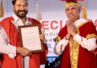 മമ്മൂട്ടിക്ക് എംജി സർവകലാശാലയുടെ ഡി ലിറ്റ് ഗവർണർ രാജേന്ദ്ര അർലേക്കറിൽ നിന്നും ബിരുദം സ്വീകരിച്ചു