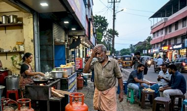 ​വാണിജ്യ സിലിണ്ടർ വിലയിൽ റെക്കോർഡ് വർധന കൊച്ചിയിൽ 3000 കടന്നു ഹോട്ടൽ മേഖല പ്രതിസന്ധിയിൽ