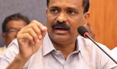 മുൻ ഭരണസമിതിയുടെ പരാജയം മറച്ചുവെക്കാൻ ശ്രമം വി.കെ പ്രശാന്തിന് മറുപടിയുമായി വി.വി രാജേഷ്