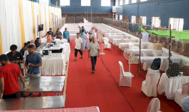 പെട്ടി തുറക്കും, വിധിയെഴുതും ജില്ല ആർക്കൊപ്പം വോട്ടെണ്ണൽ നാളെ പത്ത് മണിയോടെ ആദ്യ ഫലസൂചനകൾ