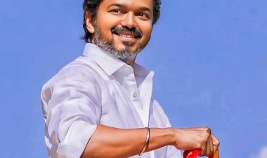 തമിഴകത്ത് ദളപതി തരംഗം പ്രവചനങ്ങളെ കാറ്റിൽ പറത്തി വിജയ്‌യുടെ പടയോട്ടം തമിഴ്നാട് മുഖ്യമന്ത്രി കസേരയിലേക്ക്