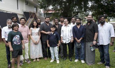 ​ആഷിക്ക് ഉസ്മാൻ പ്രൊഡക്ഷൻസിന്റെ 20 ാം ചിത്രം മമിതയും സംഗീതും നഗരക്കാഴ്ചകളുമായി കൊച്ചിയിൽ തുടക്കമിട്ടു.