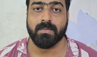 സൗഹൃദം നടിച്ച് സ്വർണ്ണവും പണവും തട്ടി പായിപ്ര സ്വദേശി ഷാലു കാലടി പോലീസിന്റെ പിടിയിൽ
