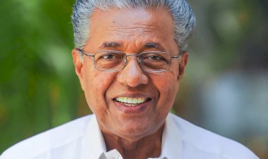 പിണറായി വിജയൻ ആദ്യമായി പ്രതിപക്ഷ നേതൃസ്ഥാനത്തേക്ക്
