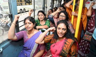 കെ.എസ്.ആർ.ടി.സി സൗജന്യ യാത്ര വാഗ്ദാനം ലംഘിച്ച യുഡിഎഫ് സർക്കാരിനെതിരെ മഹിളാ മോർച്ചയുടെ സംസ്ഥാന വ്യാപക പ്രതിഷേധം