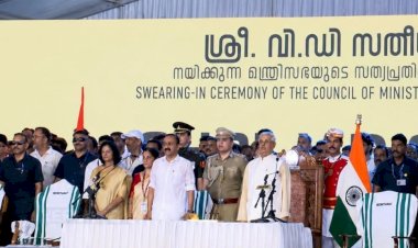 സത്യപ്രതിജ്ഞാ ചടങ്ങിൽ പ്രോട്ടോക്കോൾ ലംഘനം ഐഎഎസ് ഉദ്യോഗസ്ഥർക്കെതിരെ പൊലീസ് റിപ്പോർട്ട്