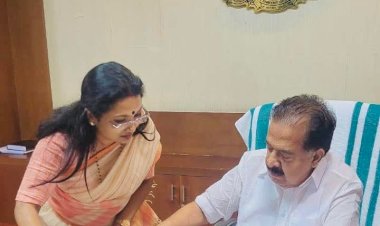 വയനാട് ഫണ്ട് തട്ടപ്പ് വ്യാജപ്രചാരണം കുറ്റക്കാരെ ഉടൻ കണ്ടെത്തണം ദീപ്തി മേരി വർഗീസിന്റെ പരാതിയിൽ ആഭ്യന്തരമന്ത്രിയുടെ ഇടപെടൽ