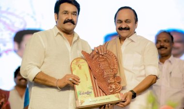 ജനം തെരുവിലിറങ്ങിയത് അതുകൊണ്ടാണ്, അദ്ദേഹം നെഹ്‌റുവിയൻ സോഷ്യലിസ്റ്റ് വി.ഡി. സതീശനെ വാനോളം പുകഴ്ത്തി മോഹൻലാൽ