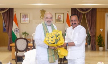 ​ഡൽഹിയിൽ രാഷ്ട്രീയ നീക്കങ്ങൾ കേന്ദ്ര ആഭ്യന്തര മന്ത്രി അമിത് ഷായെ കണ്ട് മുഖ്യമന്ത്രി വി.ഡി. സതീശൻ