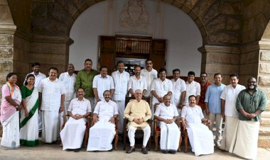 ​കേരളത്തിൽ മന്ത്രിമാർക്ക് ജില്ലകളുടെ ചുമതല നൽകി ഉത്തരവിറങ്ങി
