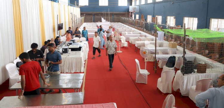 പെട്ടി തുറക്കും, വിധിയെഴുതും ജില്ല ആർക്കൊപ്പം വോട്ടെണ്ണൽ നാളെ പത്ത് മണിയോടെ ആദ്യ ഫലസൂചനകൾ
