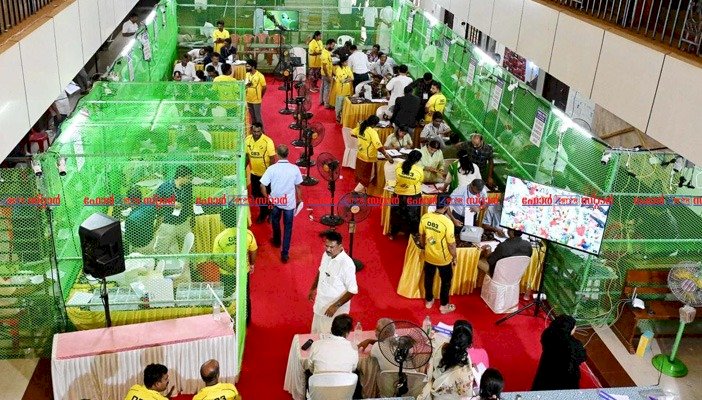 ​തൃക്കാക്കരയിൽ ജനവിധി അറിയാൻ മണിക്കൂറുകൾ മാത്രം കുസാറ്റിൽ വോട്ടെണ്ണൽ സജ്ജം