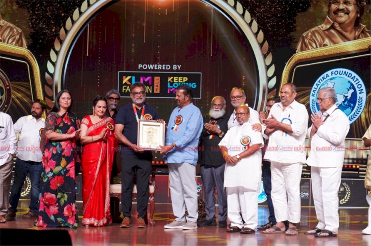 ദാസരി നാരായണ റാവു ദേശീയ പുരസ്‌കാരം ആർ. ബാൽക്കിക്ക് തെലുങ്ക് ചലച്ചിത്ര ലോകത്ത് സംവിധായക ദിനം ആഘോഷിച്ചു