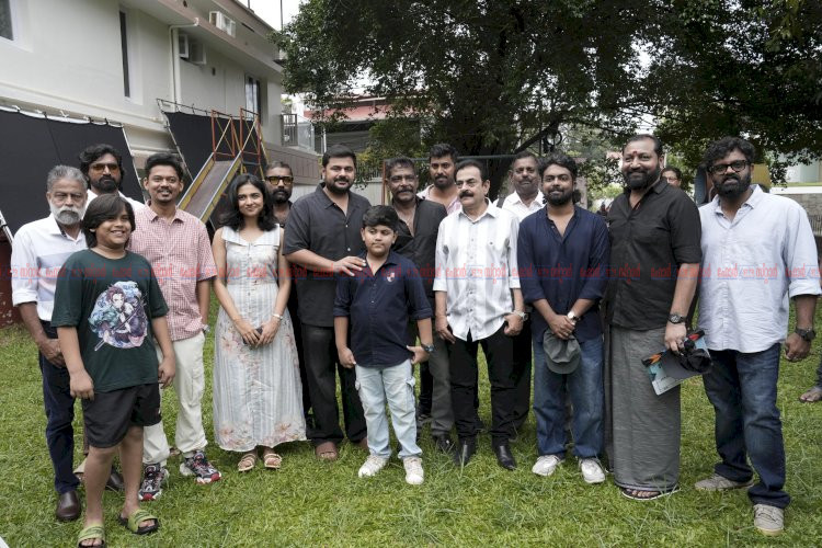 ​ആഷിക്ക് ഉസ്മാൻ പ്രൊഡക്ഷൻസിന്റെ 20 ാം ചിത്രം മമിതയും സംഗീതും നഗരക്കാഴ്ചകളുമായി കൊച്ചിയിൽ തുടക്കമിട്ടു.