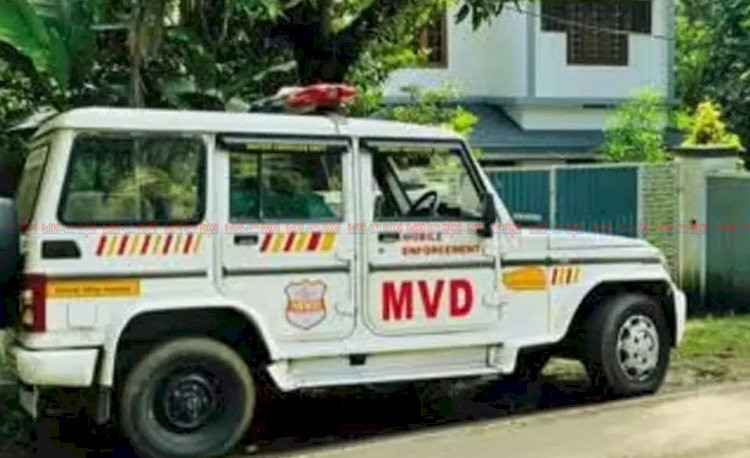 ബോർഡുമില്ല, മുന്നറിയിപ്പുമില്ല പാർക്ക് ചെയ്താൽ ഫോട്ടോയെടുത്ത് പിഴ എം.വി.ഡിയുടെ മിന്നൽ പരിശോധനയിൽ പ്രതിഷേധം