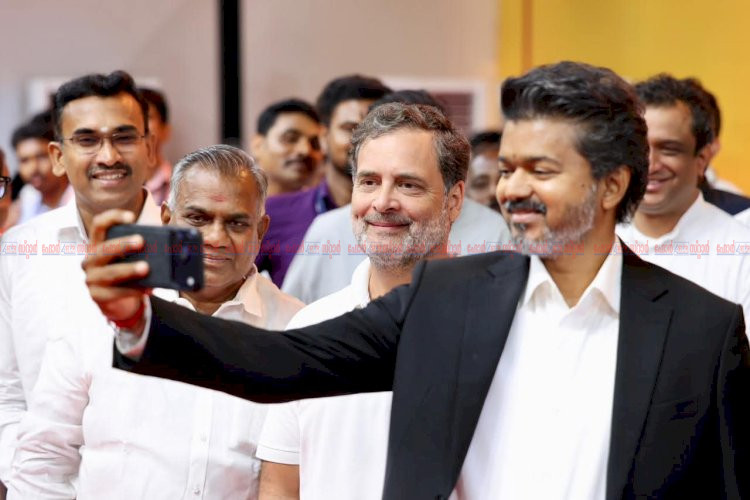 തമിഴ്‌നാടിന്റെ അമരത്ത് ഇനി ജോസഫ് വിജയ് മുഖ്യമന്ത്രിയായി സത്യപ്രതിജ്ഞ ചെയ്ത് അധികാരമേറ്റു
