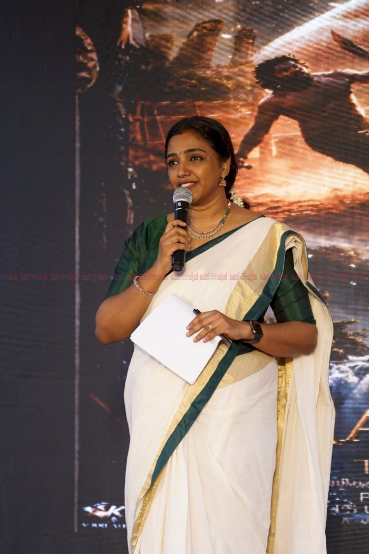 കരുണയുടെ കരുതലോടെ മണികണ്ഠൻ വരുന്നു സിനിമയുടെ പ്രഖ്യാപനത്തിനൊപ്പം 500 അമ്മമാർക്ക് കൈത്താങ്ങായി പാപ്പരാസി എന്റർടൈൻമെന്റ്