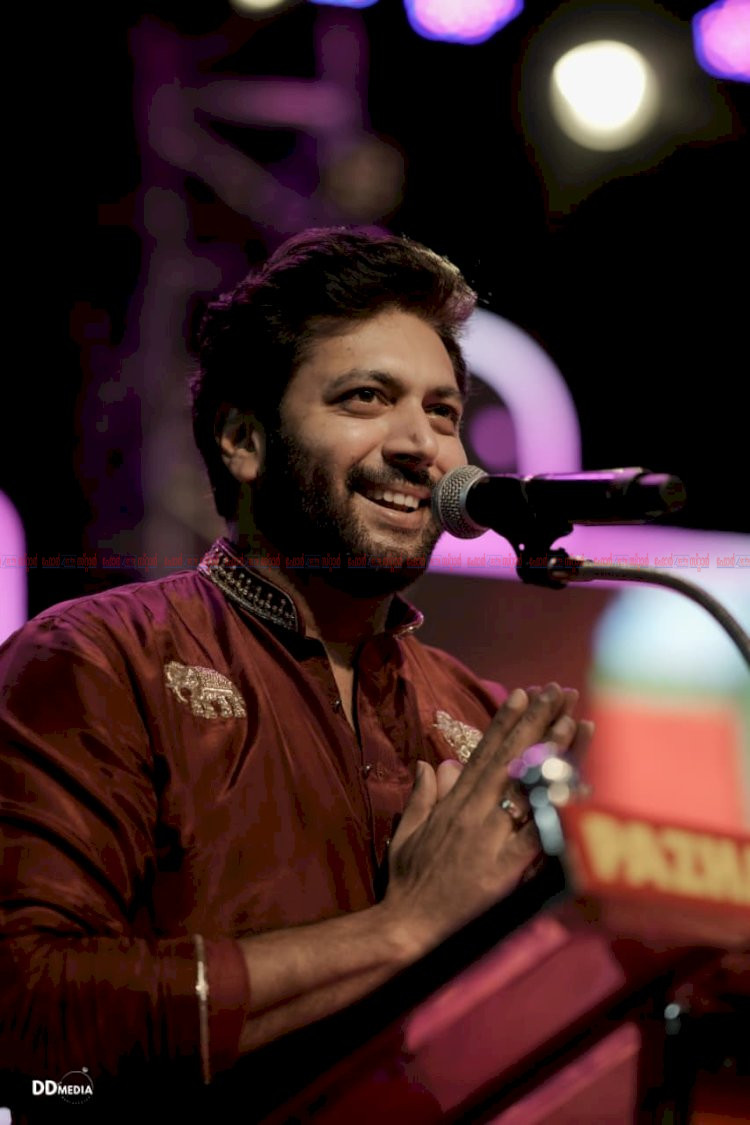 മീൻകുളത്തി ഭഗവതി ക്ഷേത്രത്തിൽ ഉത്സവ് 2026 തമിഴ് താരം രവി മോഹന് ദേവി രത്‌നം പുരസ്‌കാരം.