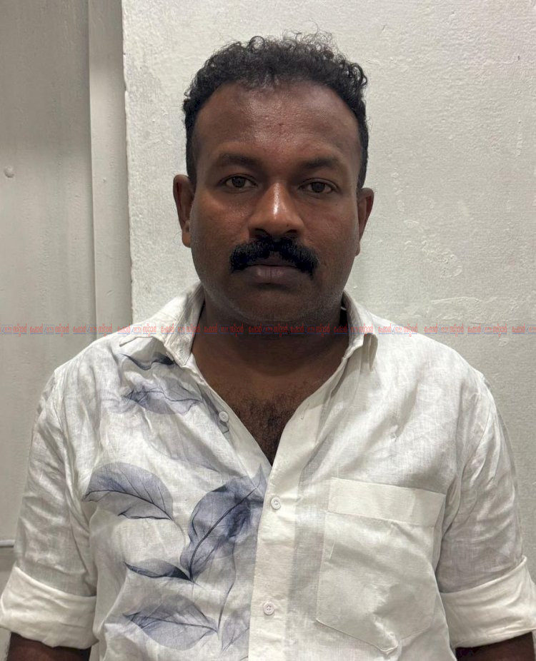 പെരുമ്പാവൂരിൽ തലയിണ കമ്പനി തീയിട്ടു 17 ലക്ഷത്തിന്റെ നഷ്ടം, പ്രതി പിടിയിൽ.