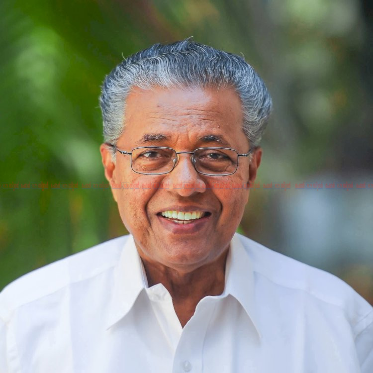പിണറായി വിജയൻ ആദ്യമായി പ്രതിപക്ഷ നേതൃസ്ഥാനത്തേക്ക്