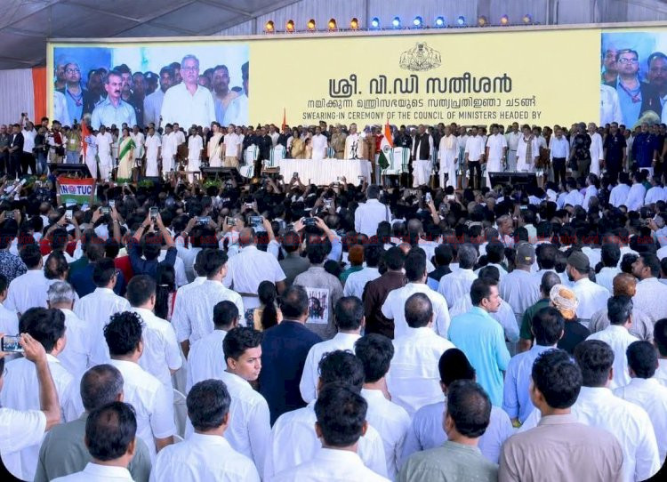 നഗരം ജനസാഗരമായി യുഡിഎഫ് സത്യപ്രതിജ്ഞയ്ക്ക് പ്രവർത്തകരുടെ വൻ ഒഴുക്ക്, ഹോട്ടലുകളും വാഹനങ്ങളും കിട്ടാതെ ജനങ്ങൾ വലഞ്ഞു