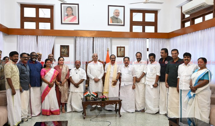 ജി. സുധാകരൻ പ്രോടൈം സ്പീക്കറായി സത്യപ്രതിജ്ഞ ചെയ്തു
