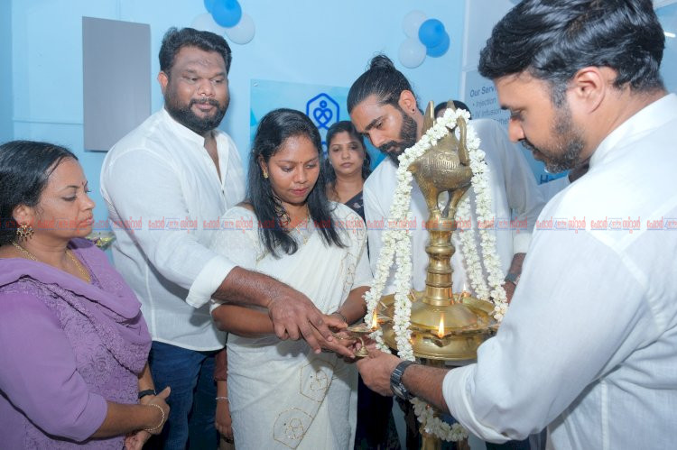 ​രോഗികൾക്ക് ഇനി വീട്ടിലിരുന്ന് വിദഗ്ദ്ധ പരിചരണം ഹീലിക്സ് പാലിയേറ്റീവ് കെയർ കൊച്ചിയിൽ നടി പ്രിയങ്ക ഉദ്ഘാടനം ചെയ്തു