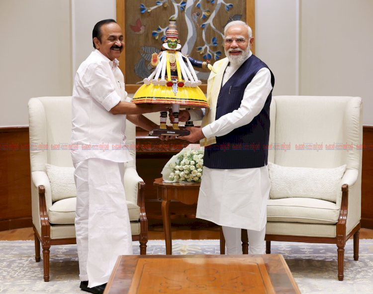 പ്രധാനമന്ത്രിയുമായും ധനമന്ത്രിയുമായും കൂടിക്കാഴ്ച നടത്തി മുഖ്യമന്ത്രി ദേശീയപാതയ്ക്കായി നൽകിയ 5,580 കോടി കടമെടുപ്പ് പരിധിയിൽ നിന്ന് ഒഴിവാക്കാൻ ആവശ്യം