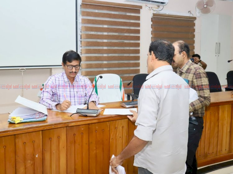 അവകാശങ്ങൾ ആരുടെയും ഔദാര്യമല്ല വിവരങ്ങൾ അപേക്ഷകന് വേഗത്തിൽ എത്തിക്കണം വിവരാവകാശ കമീഷണർ അഡ്വ. ടി കെ രാമകൃഷ്ണൻ
