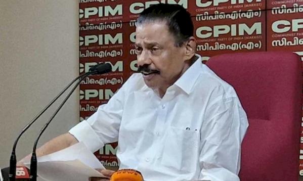 പിണറായി വിജയന്റെ വീട്ടിലെ റെയ്ഡ് രാഷ്ട്രീയ പകപോക്കൽ പന്തംകൊളുത്തി പ്രകടനവുമായി പ്രതിരോധിക്കുമെന്ന് എം.വി.ഗോവിന്ദൻ