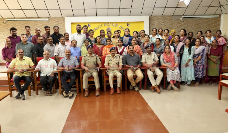 ​പോലീസിലെ മുപ്പതുവർഷത്തെ സ്തുത്യർഹ സേവനം വി.കെ രാജുവിനും ഡോ. ആർ ജോസിനും ഉജ്ജ്വല യാത്രയയപ്പ്