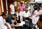 മലയിടംതുരുത്ത് ഭൂമി തർക്കത്തിന് ശുഭപര്യാപ്തി 7 ദളിത് കുടുംബങ്ങൾക്ക് അഞ്ച് സെന്റ് ഭൂമിയും പുതിയ വീടും ഒത്തുതീർപ്പ് കരാറായി