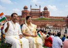 കേരളീയ തനിമയോടെ ചെങ്കോട്ടയിലേക്ക് സ്വാതന്ത്ര്യദിനാഘോഷത്തിൽ പങ്കെടുക്കാൻ മലയാളി ദമ്പതികൾക്ക് അവസരം