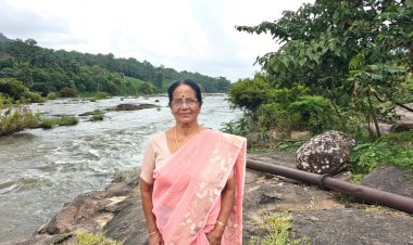 കരയിൽ പേഴ്സും ചെരിപ്പും വെച്ച് 68 കാരി മൂവാറ്റുപുഴ പുഴയിലേക്ക് ചാടി കാണാതായ വത്സല തന്നെയെന്ന് പോലീസ്